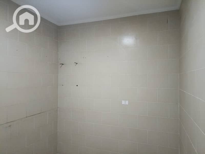 7 043d3cd5-b270-4d86-8040-2c9cb019552f. jpg