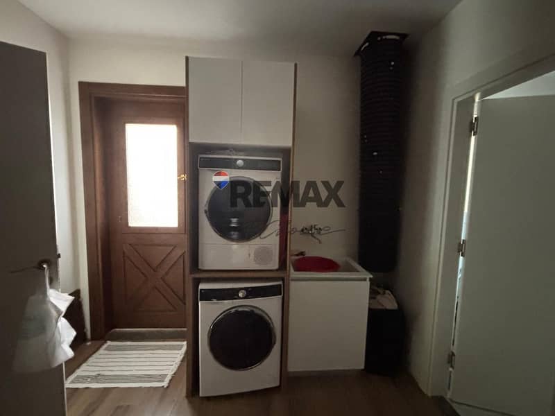 10 WhatsApp Image 2025-11-25 at 7.59. 06 PM (3). jpeg