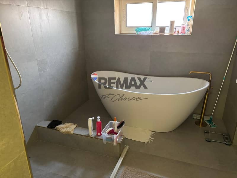 20 WhatsApp Image 2025-11-25 at 7.59. 02 PM. jpeg