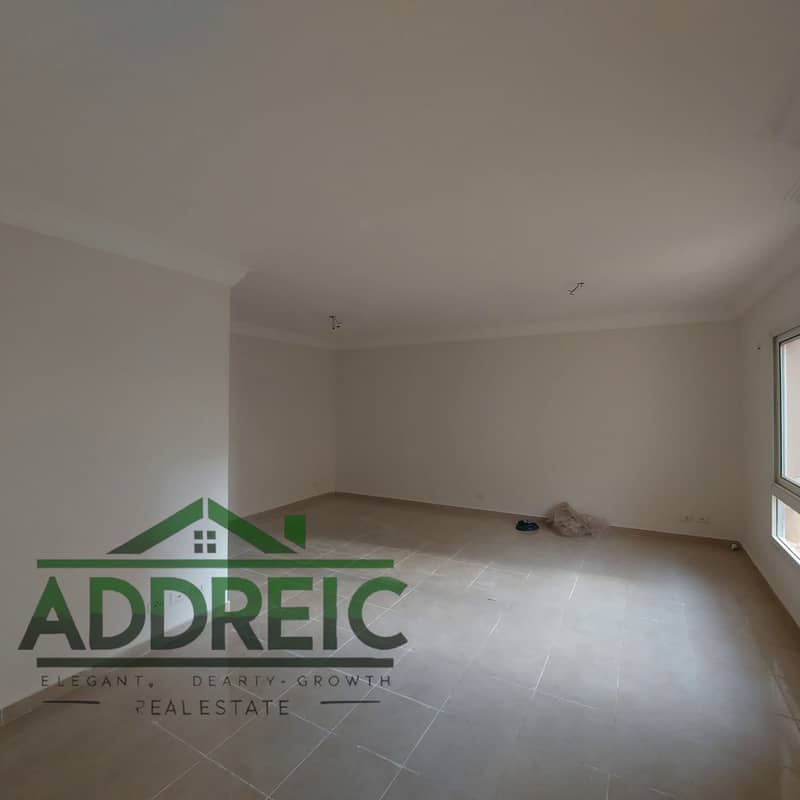 4 WhatsApp Image 2025-09-22 at 12.14. 19 PM. jpeg