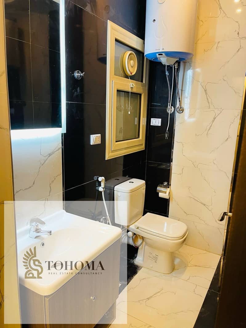 10 4fdda147-0387-4f8d-a052-0d3c281e779f. jpg