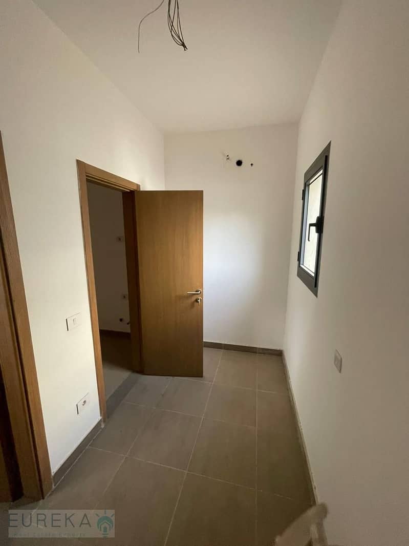 27 PHOTO-2025-12-01-13-14-46. jpg