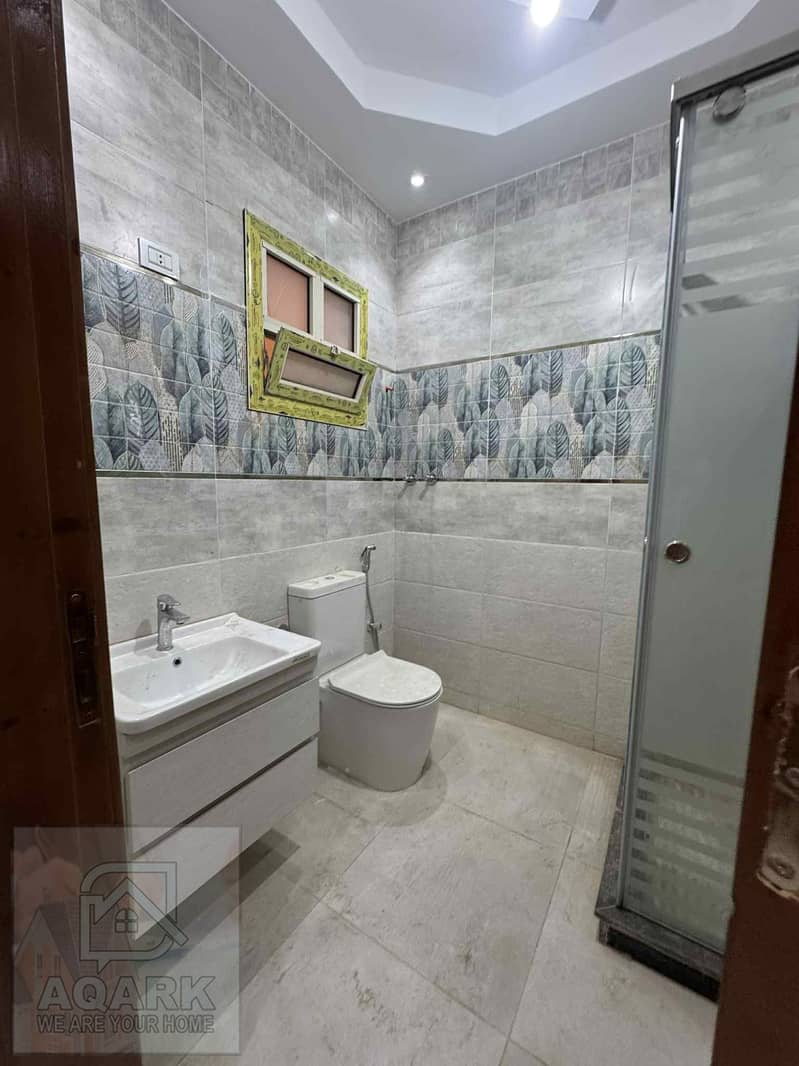 7 aacfc859-6ea3-4554-8973-299aef6947aa. jpg