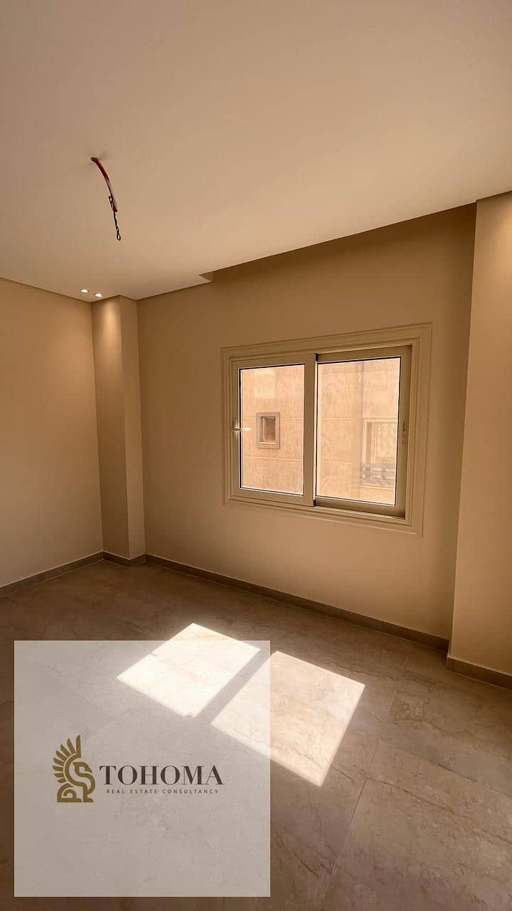 4 a0b223ad-cc57-4844-8ff2-0787242d0df4. jpg