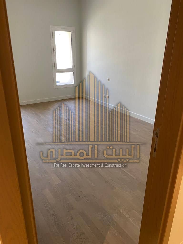 7 WhatsApp Image 2025-12-02 at 14.01. 13_23e7a75f. jpg