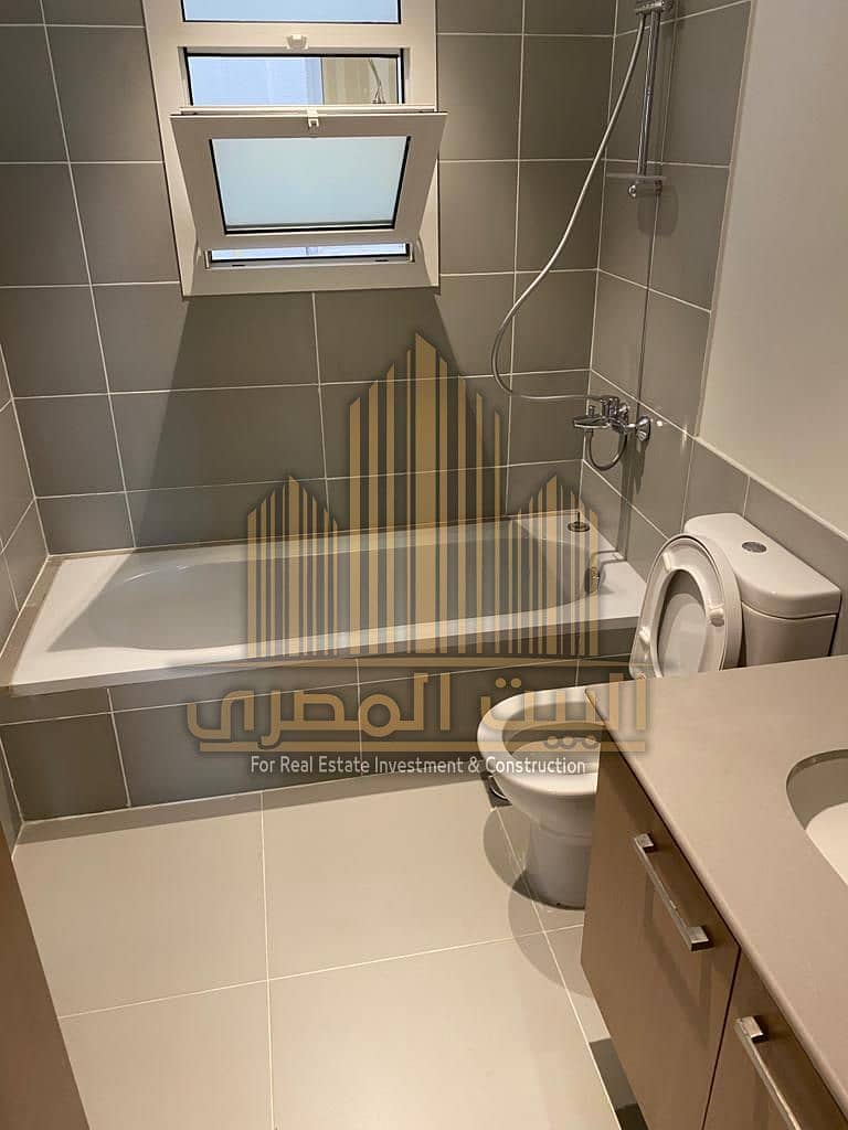 8 WhatsApp Image 2025-12-02 at 14.01. 13_a0553845. jpg