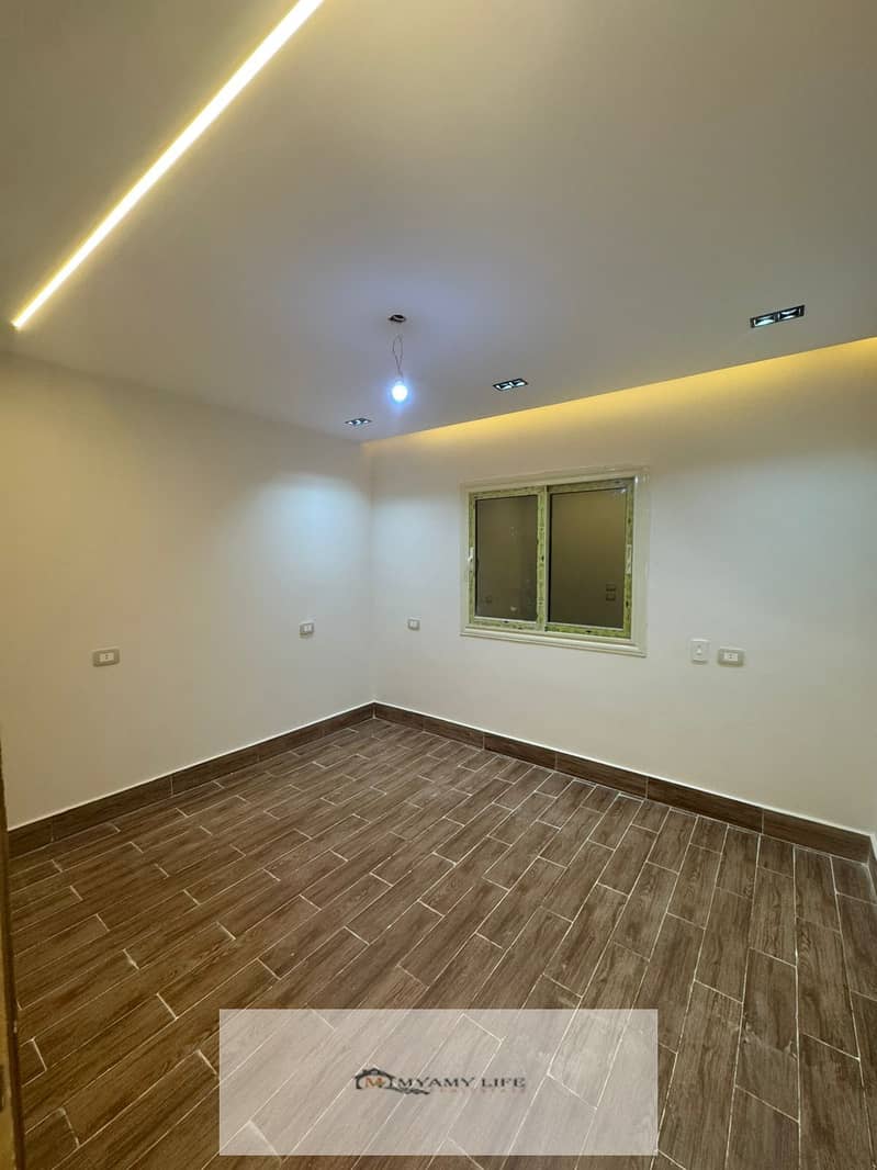 6 WhatsApp Image 2025-10-07 at 2.25. 12 PM. jpeg