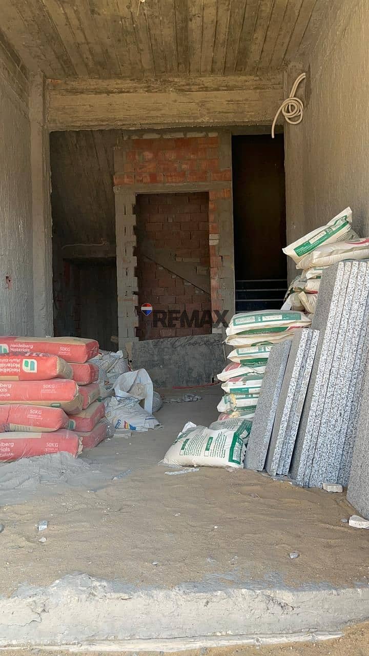 12 388cd05c-9d93-4107-92a7-2185cdc30cb3. jpg