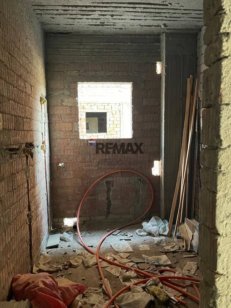 16 41360380-9287-4c1c-935a-f88d3c8c04e0. jpg