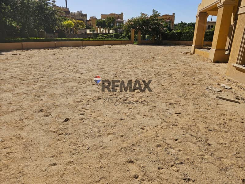 10 21e81912-6abb-45f9-ba12-706d926a3164. jpeg