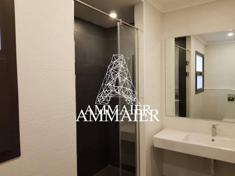 4 9bd06d60-d553-46e3-bf2d-58933ab7ee9e. jpg