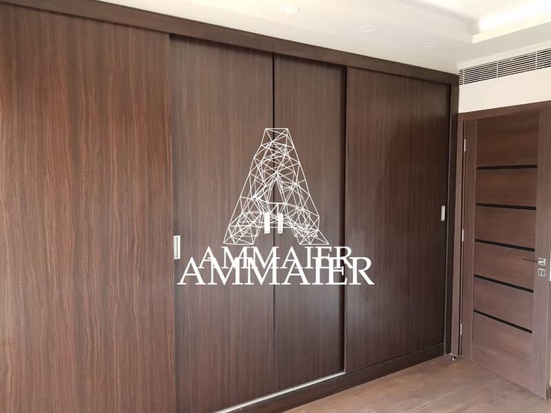 10 f4794b00-ecde-4ae6-b7e5-e0c159dd73d5. jpg