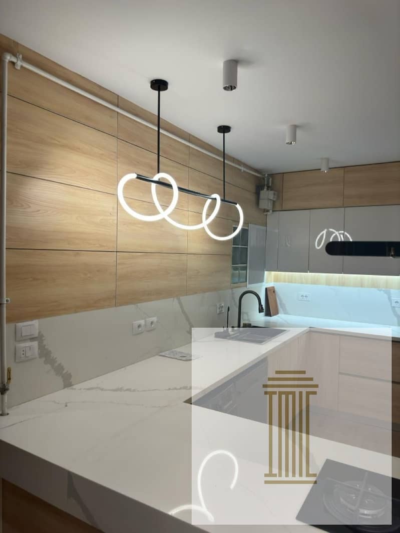 9 67ec7044-bc21-41f0-9863-40b992734385. jpeg