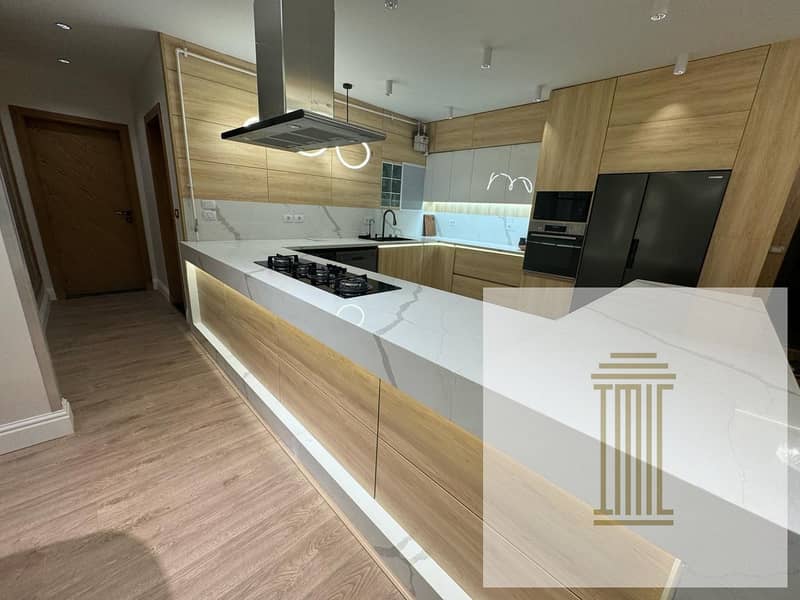 13 447a0c49-edd2-485b-88dc-e9c7acc13bef. jpeg