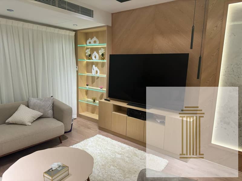 14 660d78e9-31a4-45a3-8c37-225bae5e6bf3. jpeg