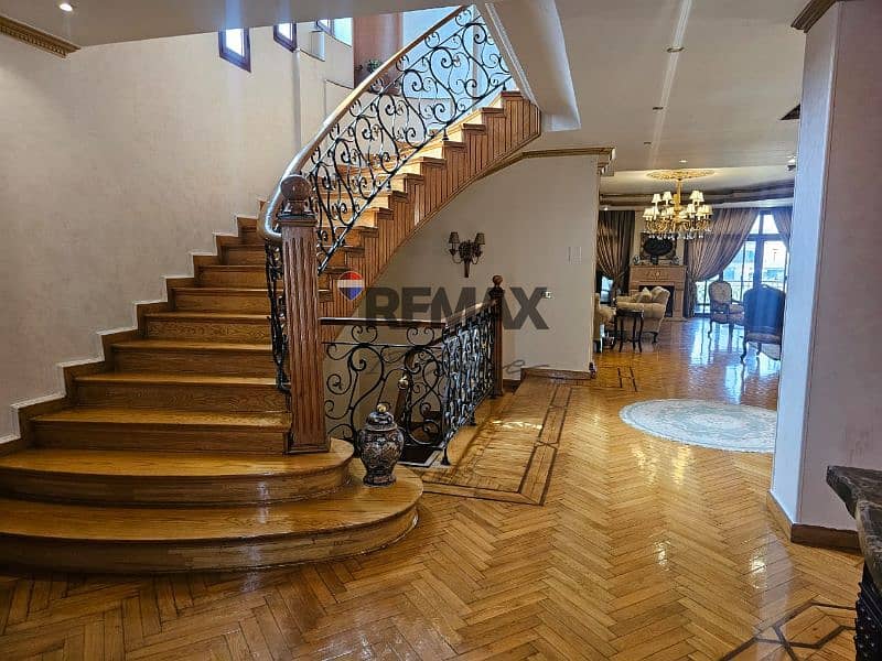 4 56fe93bf-e420-4388-a0cd-32c6f8ec41e9. jpg