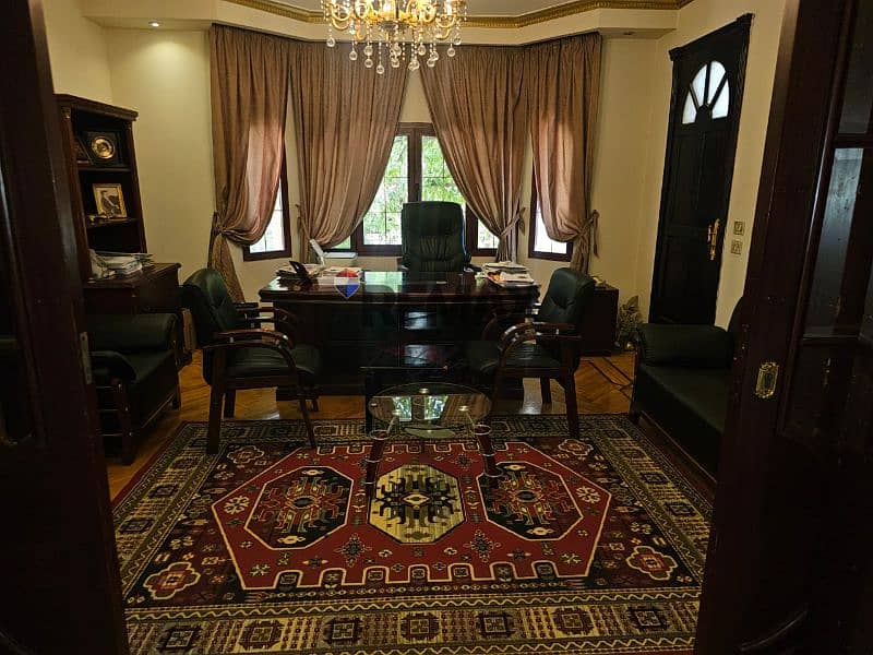 17 c47ad79b-f3c3-4442-88b8-b83425866748. jpg