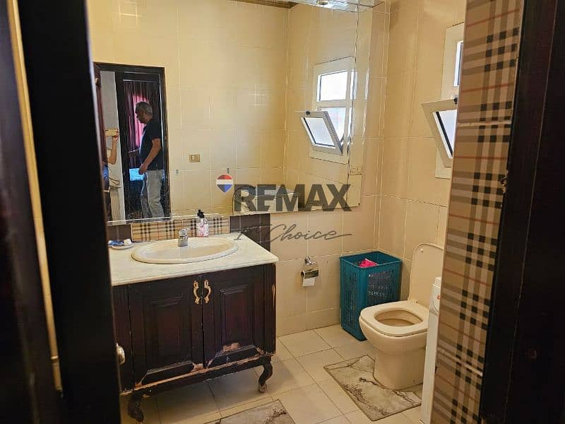 19 afe51c47-c165-4504-b23e-3a30ffddfd72. jpg