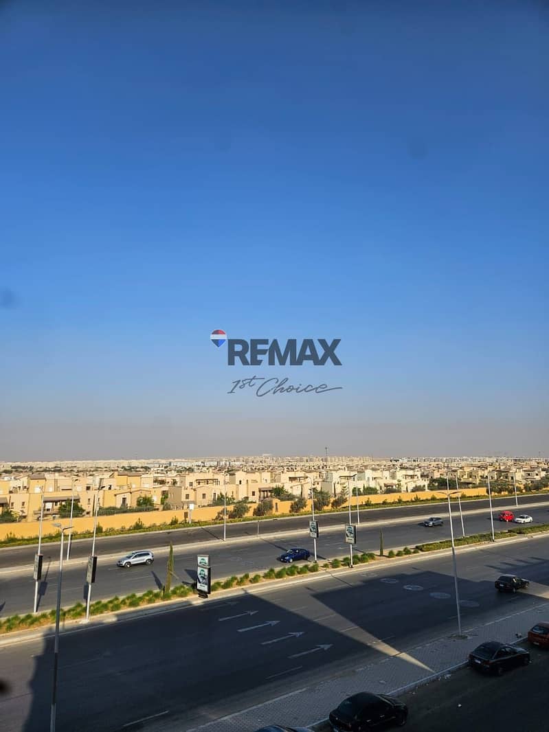 4 52d709ed-fa60-4e49-bbea-281ca22d018b. jpeg