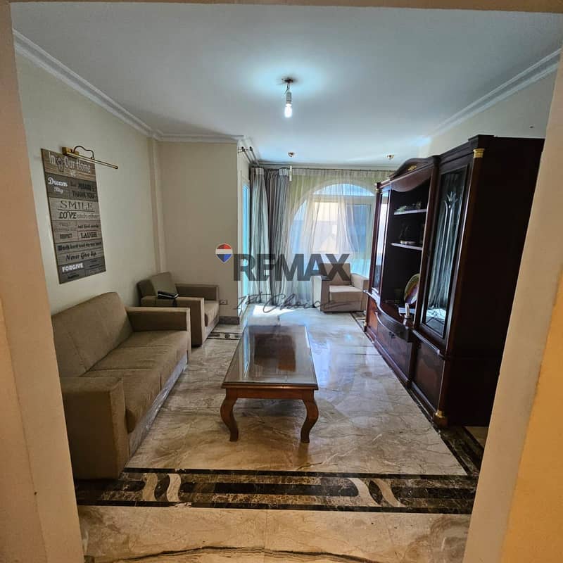 5 7705d565-9afa-4a68-910d-0102f4d1f8de. jpg