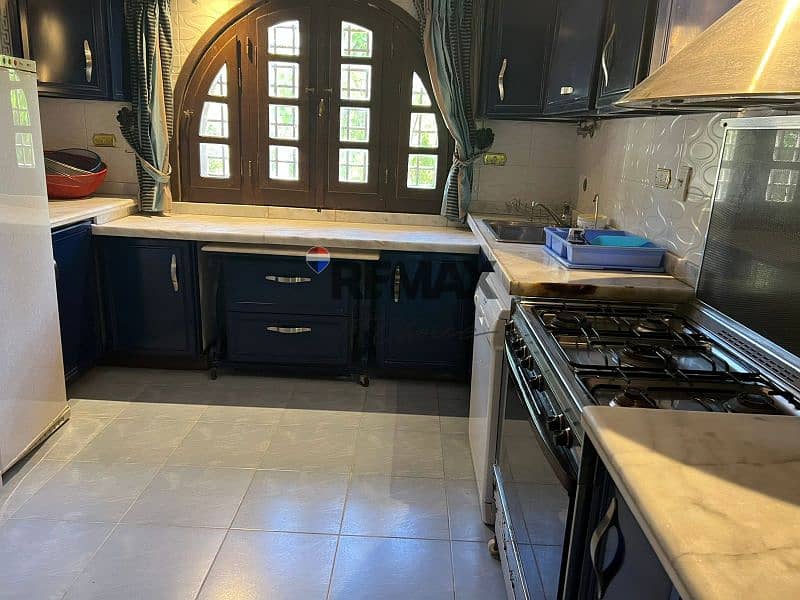 14 254250c1-77cf-4b6a-aa31-2dc2bb836698. jpg