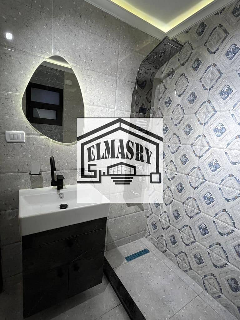 22 a54d78ee-b1e1-4d8f-a7d2-66f78671dab5. jpg