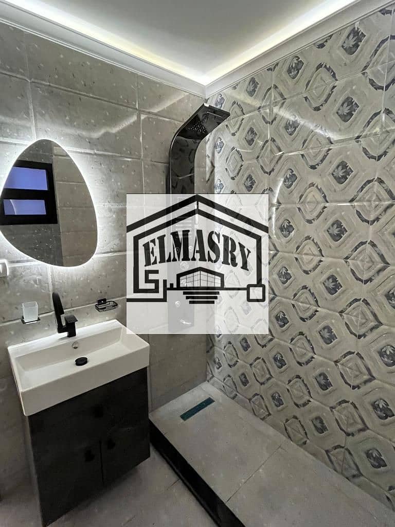 24 004b1fcb-f3a5-4f8f-ad1c-1423160c69be. jpg