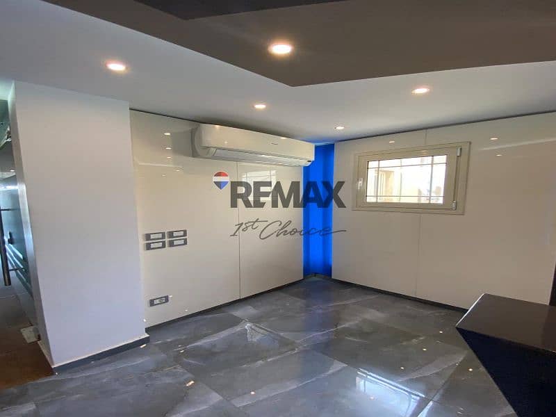 19 f2609deb-f613-42c2-917f-6beb8a9af758. jpg