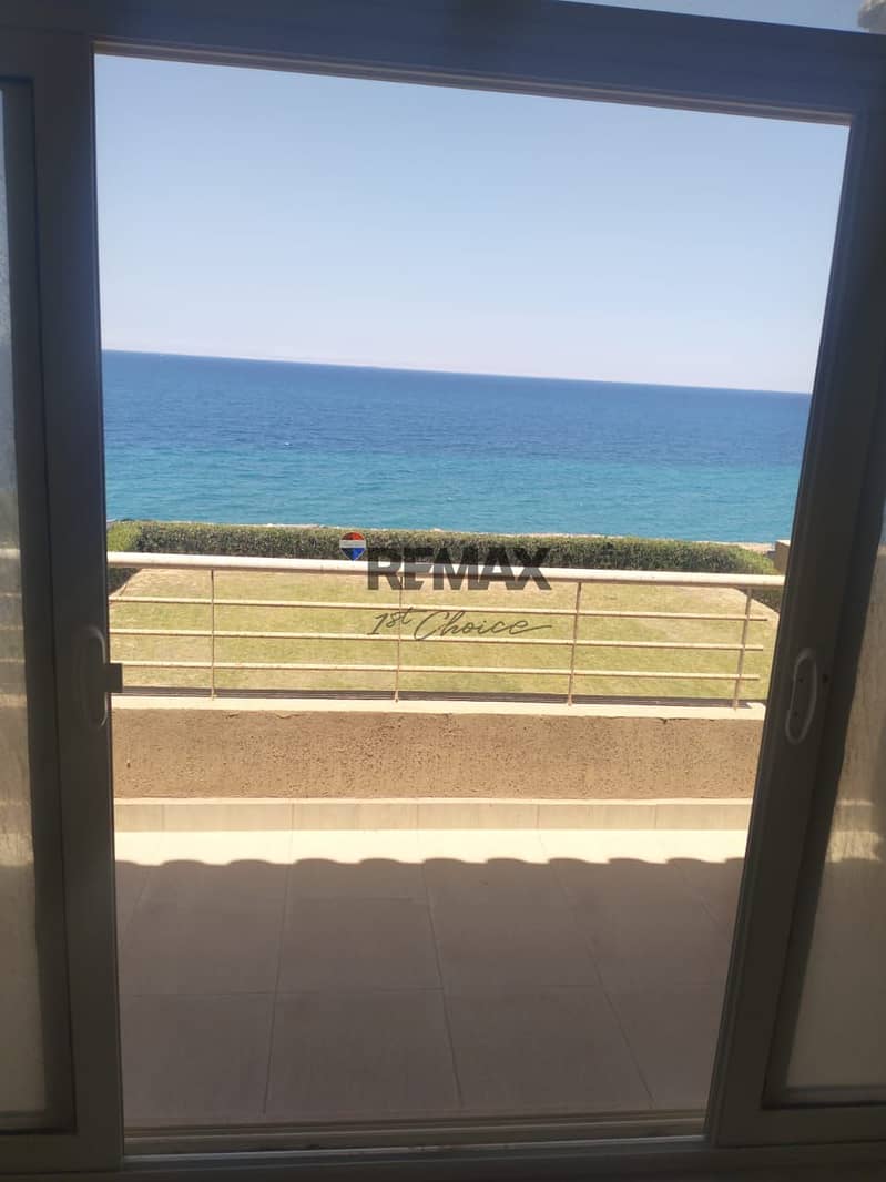 11 adbd6709-36b1-421b-badf-fa90bd718b2f. jpg