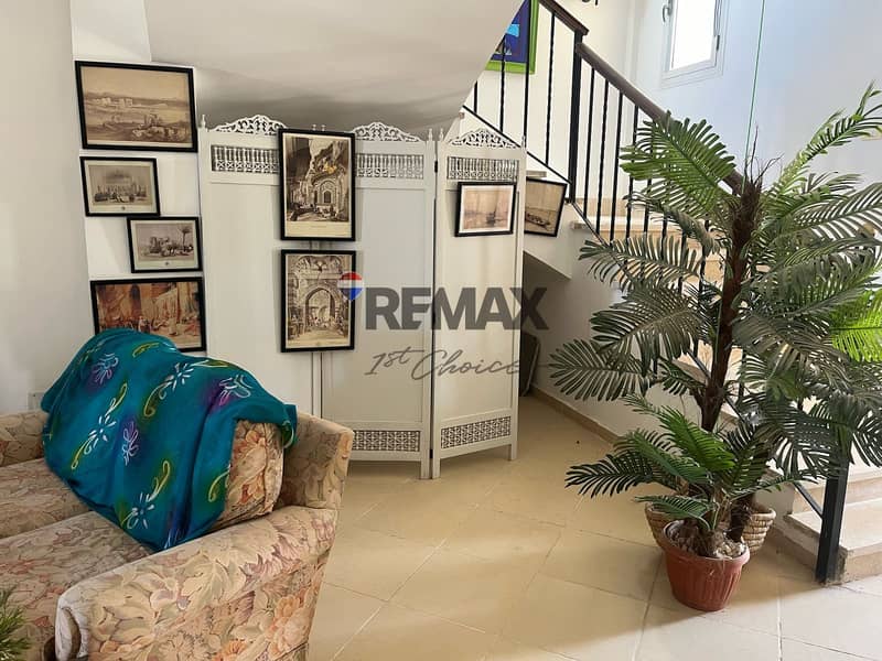 2 394f483f-1376-4018-97c4-85822e070180. jpg