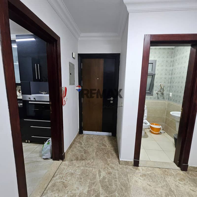 6 0c7dd2e5-ee9c-49b4-8d82-1b2822b0c2bf. jpg