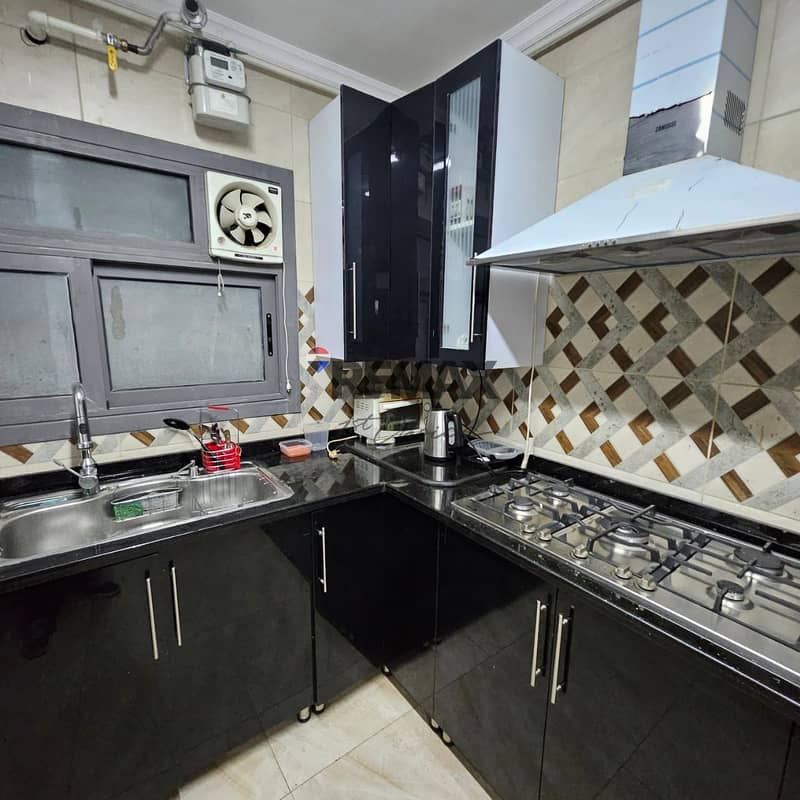 15 477985aa-cb8b-46b6-adfa-561696a133ad. jpg