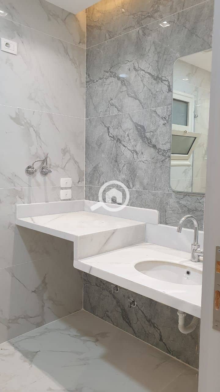 7 WhatsApp Image 2025-12-02 at 12.13. 50 PM (1). jpeg