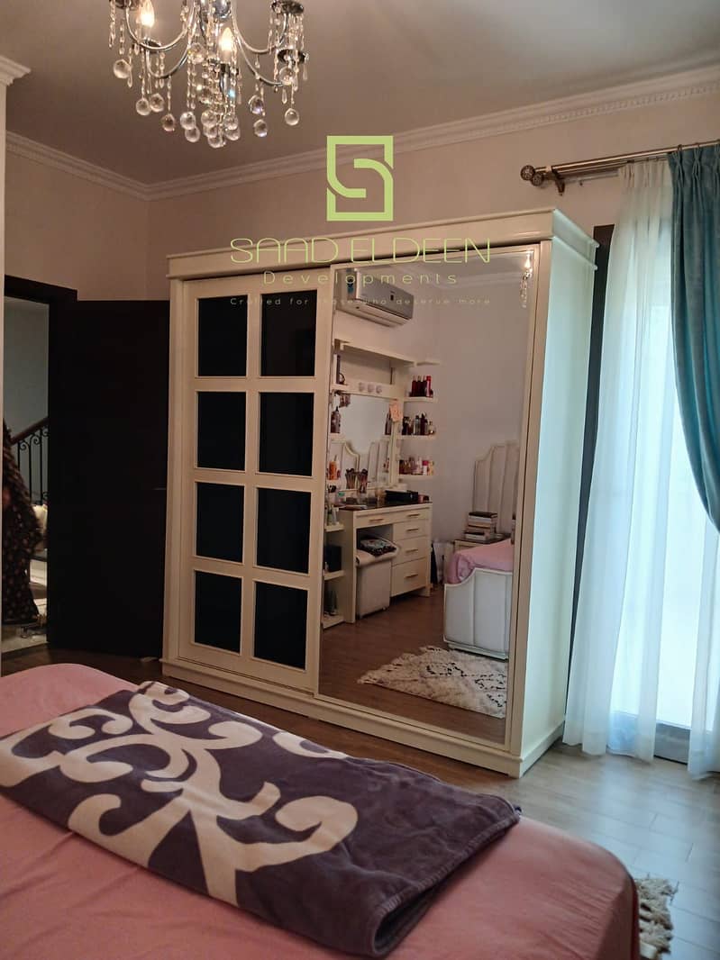 9 1263eb60-e5e5-4f29-954d-d4ddb66ed332. jpg