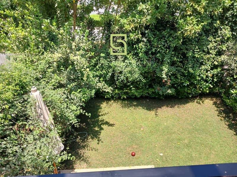 10 6423fade-11e0-4d32-ac1c-cff7aa5d7f17. jpg