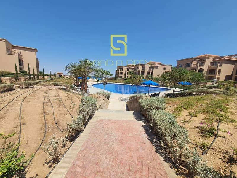 3 47791e90-85f6-4ad7-a286-4f5a037f8b02. jpg