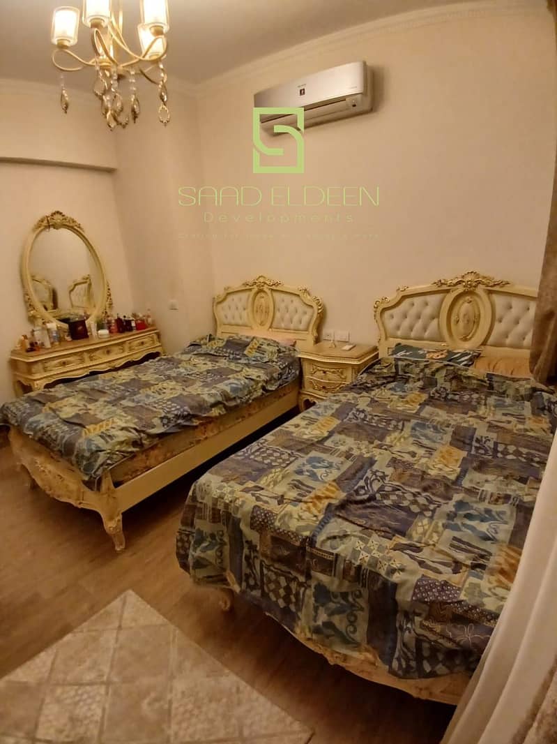 12 8098c917-debc-4cab-ac5e-ab9f9279bfa4. jpg