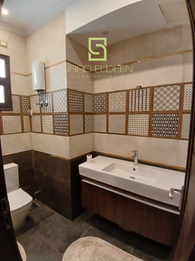 16 b19fc808-a883-4556-ac16-9b019fce4137. jpg