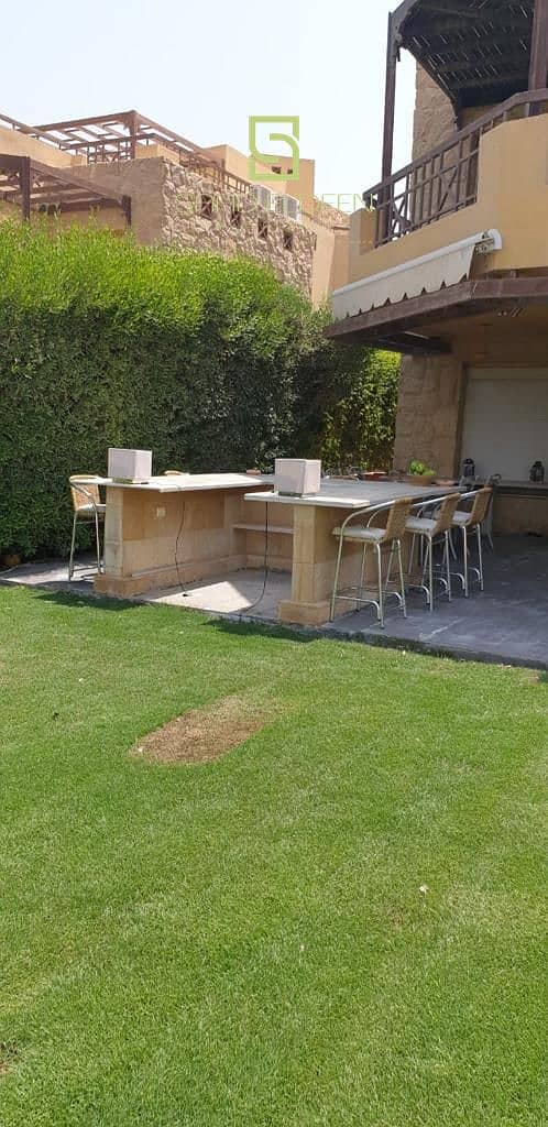 2 1efe41b2-c51f-4d19-babf-aeb2e93b0119. jpg