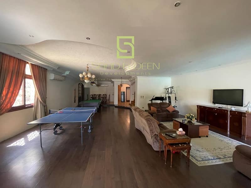 12 c3bd1ad3-f483-4a28-80a8-f7dc5e7436bc. jpg