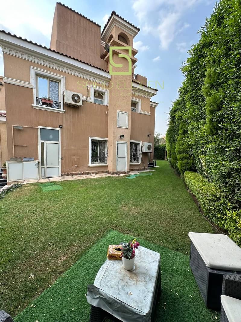 12 932997c9-cb07-4a5b-b0cb-19370c584d0a. jpg