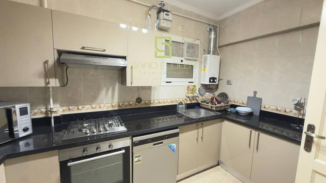 8 62bd087c-0ba2-4aca-85dd-d4570d3d71ee. jpg