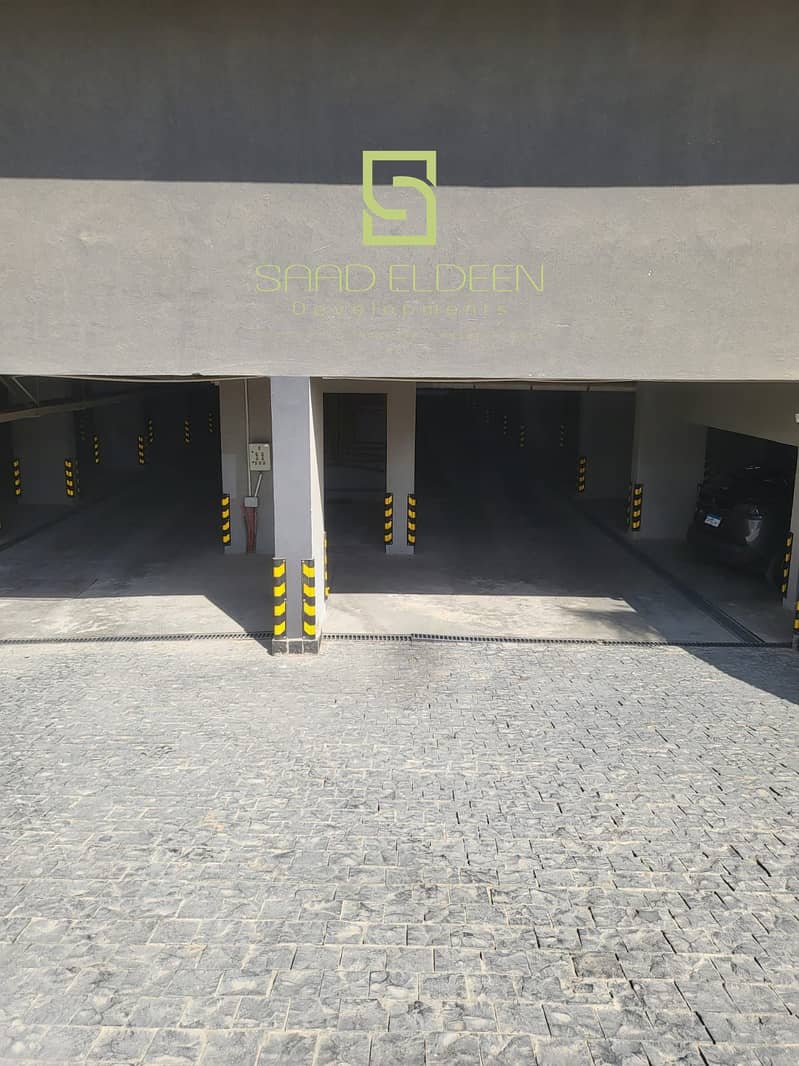 9 af940b83-b8c9-41f1-be8d-4a406ef65aa0. jpeg