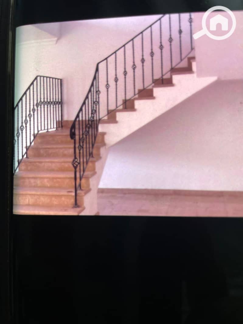 2 8fa8115c-f909-4d02-bda6-c3005b536729. jpg