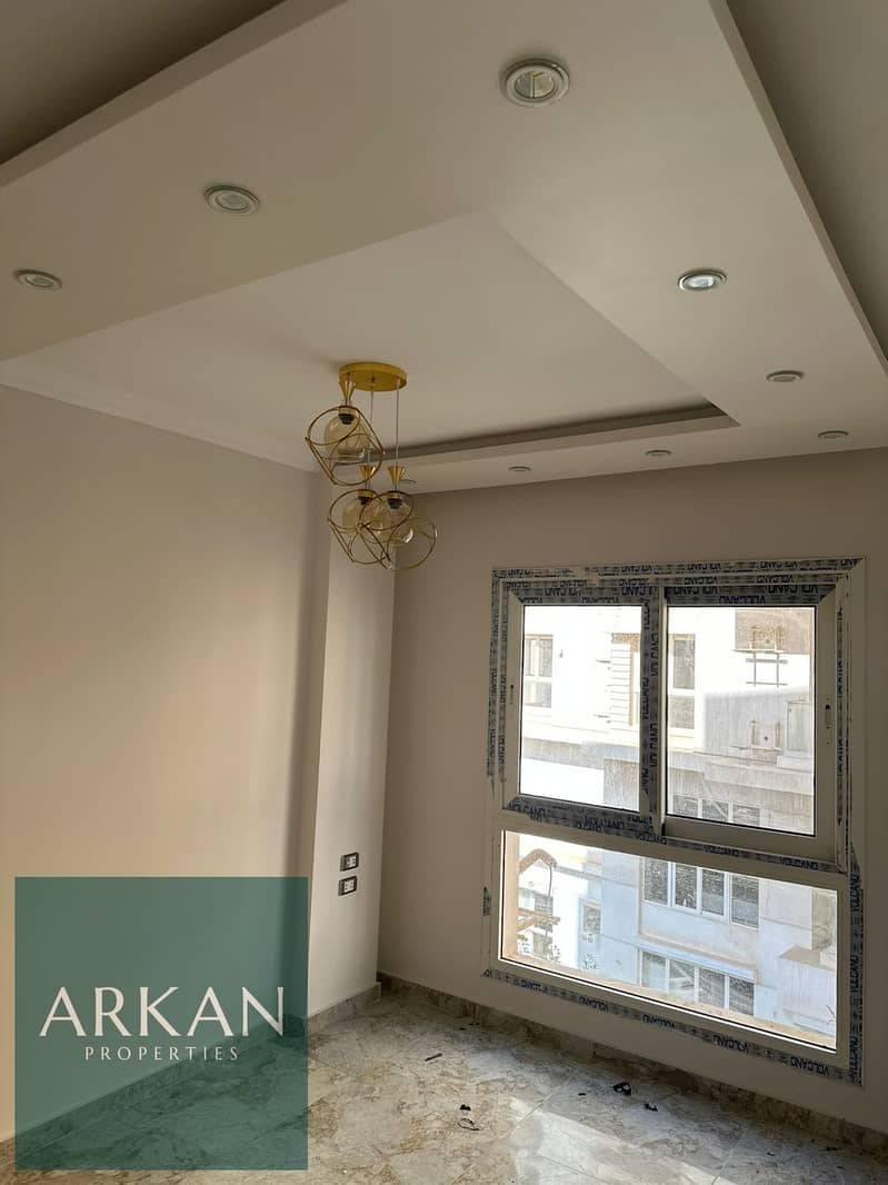 7 d8bcfd6c-731a-4a46-b711-e6f53a76fdc6. jpg