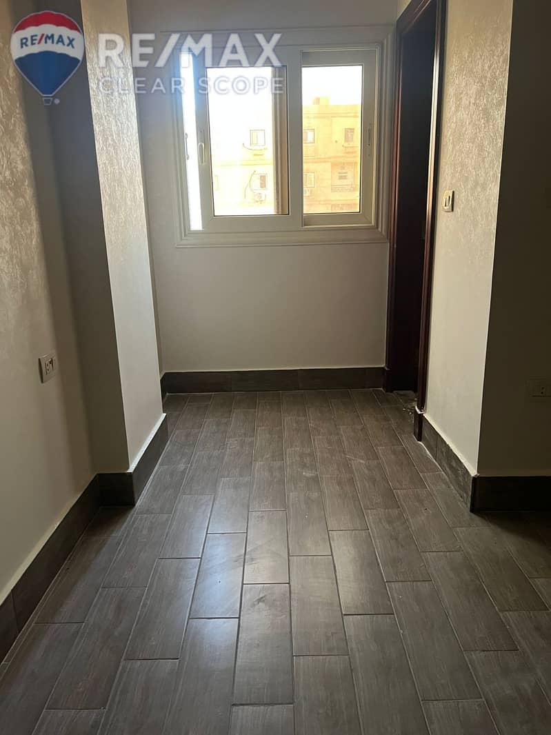 9 296d2881-9704-449f-8e9f-43487a627b76. jpeg