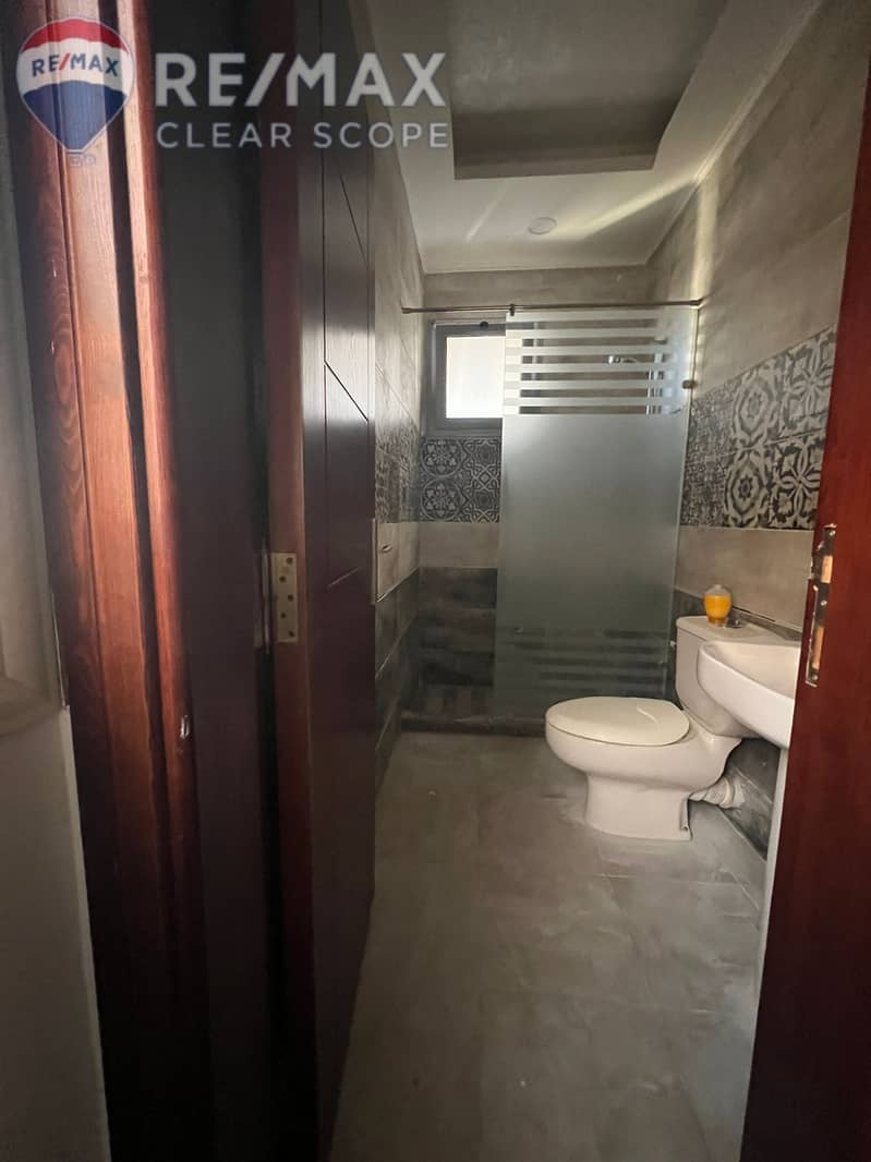 20 dcdc84b0-6c40-4734-b85c-8d07c45ebbeb. jpeg