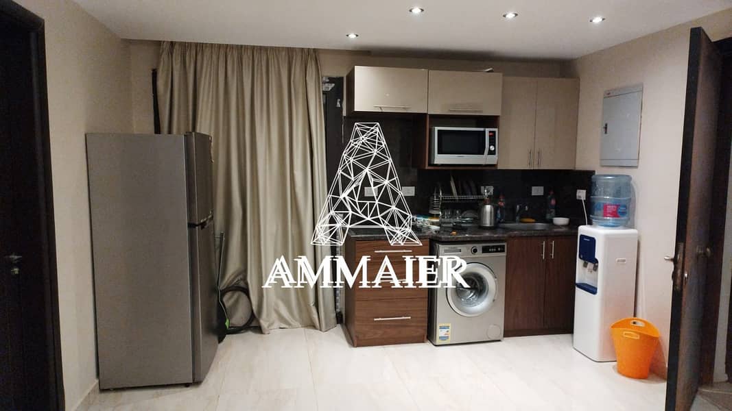 3 84f33cc5-1871-440d-ae49-792db39565b6. jpg