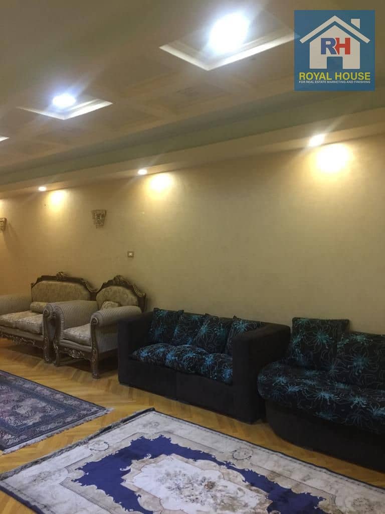 2 5b144f87-8e8a-421a-b1b7-0d99d36a5a4e. jpeg