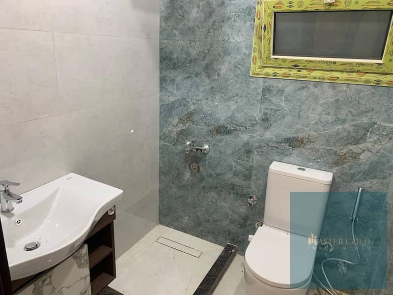 6 WhatsApp Image 2025-12-02 at 14.18. 53. jpeg